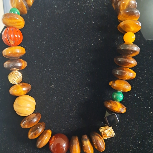 Jewelry - Multicolor Beaded Necklace